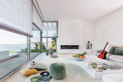 Laskosverhojärjestelmät, SG 2360, Casa Violi, Mallorca, Spain