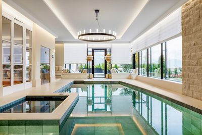 Laskosverhojärjestelmät, SG 2360, Colorama 2, Villa at the lake, Lucerne, Switzerland