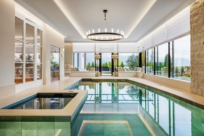 Laskosverhojärjestelmät, SG 2360, Colorama 2, Villa at the lake, Lucerne, Switzerland