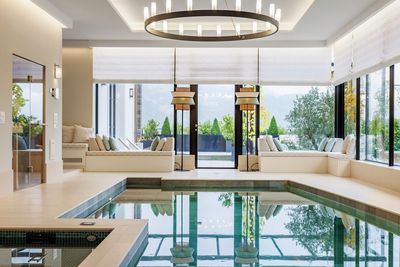 Laskosverhojärjestelmät, SG 2360, Colorama 2, Villa at the lake, Lucerne, Switzerland