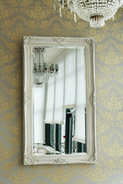 Laskosverhojärjestelmät, SG 2350, Colorama 1, Room shot "Hotel Chateau Gütsch", Lucerne, Switzerland