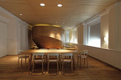 Kierrekaihdinmallisto, SG 4960, Room shot, "Swatch Art Peace Hotel", Shanghai, China