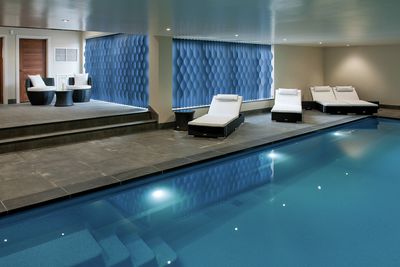 Vertical Blind Systems, SG 2810, Multi Visio, Room shot "Rawsons Retreat", Kent, United Kingdom, Vertical Waves