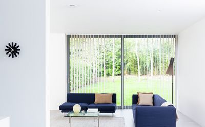 Lamelliverhojärjestelmät, SG 2910, Multi Visio, Gerrards Cross, London, United Kingdom